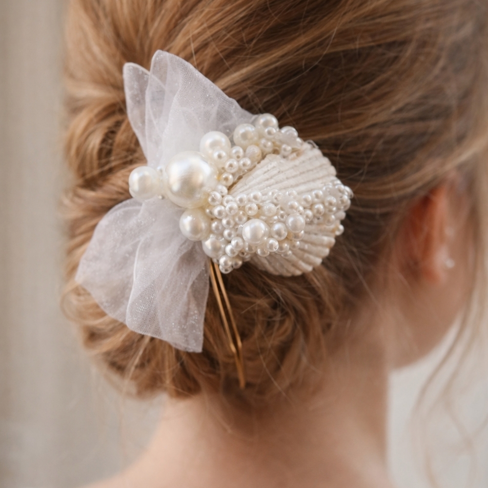 Elegant Bridal White Pearl Scallop Shell Hair Pin